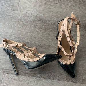 Brand new never worn Black studded Pumps